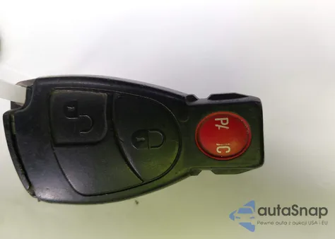 2005 Mercedes-Benz E 320 z USA, uszkodzony, nr VIN WDBUF65J85A699169